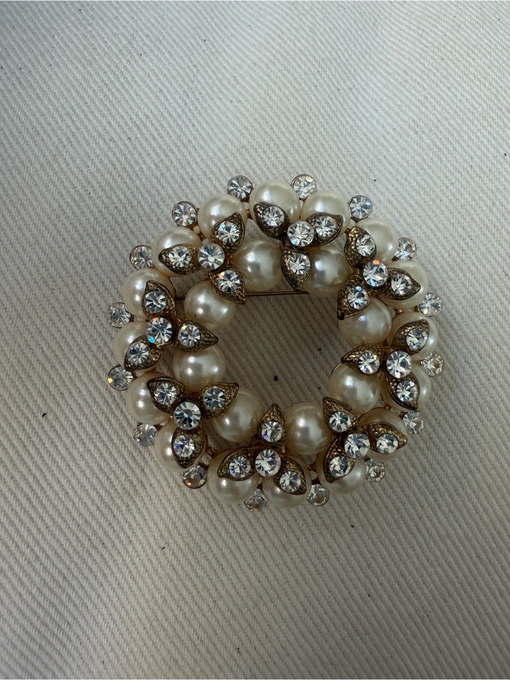 Pearl Rhinestone Wreath Brooch Pendant Gold Bridal Pin Necklace Converter Bridal